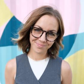 Picture of Lauren Kennedy West