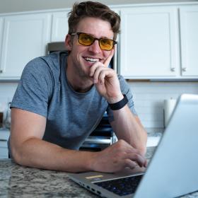 Cameron LaBar headshot