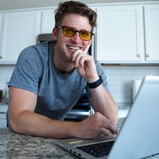 Cameron LaBar headshot